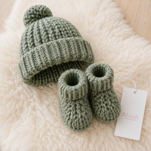 'Chunky Beanie & Booties Set